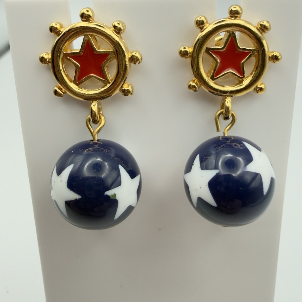 Vintage Avon Patriotic Star Earrings Red White Blue Dangle Gold Tone Bead Summer